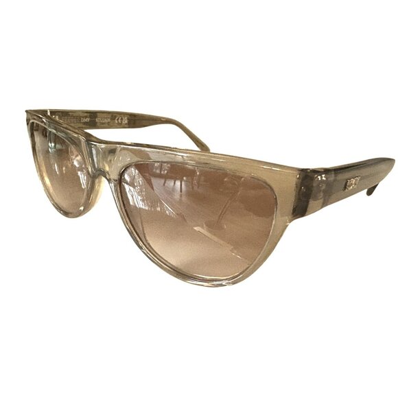 DMY Studios Louise DMYSUN16TOY in Transparent Oyster - Picture 2 of 7